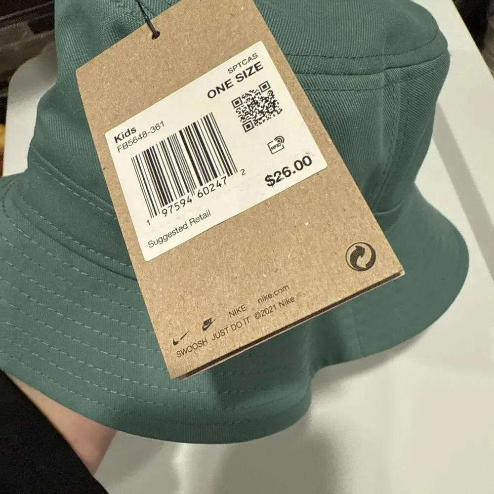 NWT Nike Kids' Apex Futura Bucket Hat Bicoastal Green /White One Size - Picture 3 of 4